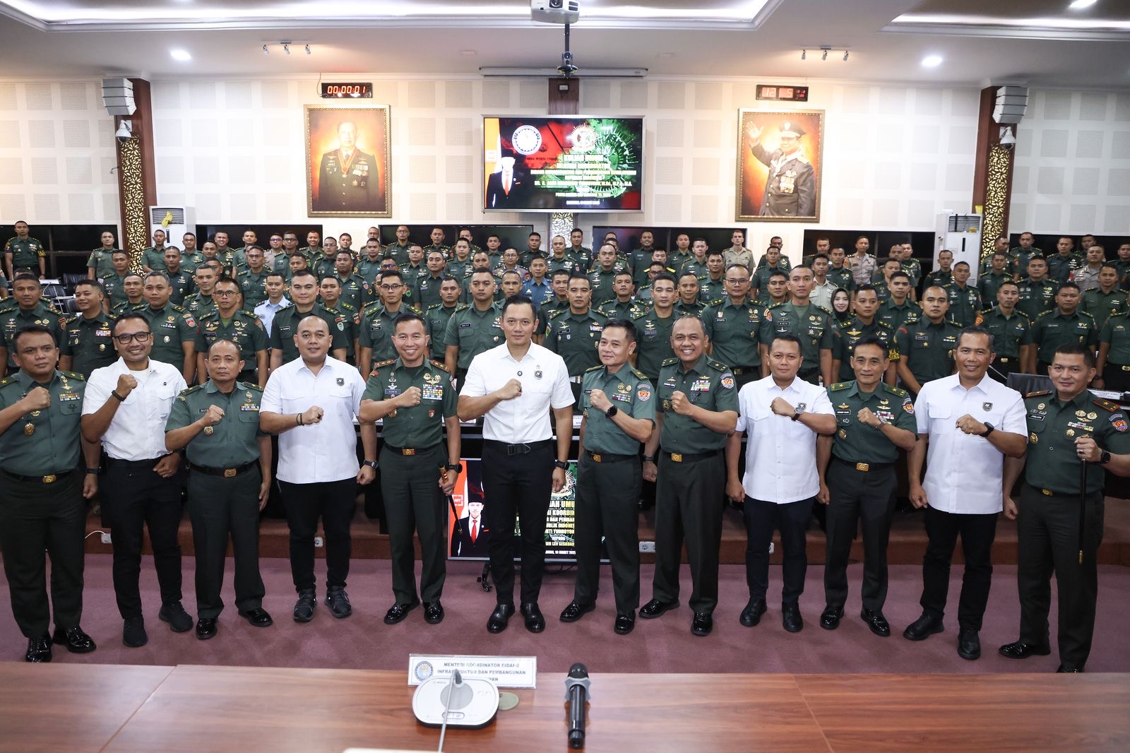 Berikan Kuliah Umum di Seskoad, Menko AHY: Sinergi antara Pembangunan Infrastruktur dan Pertahanan Menjadi Penting
