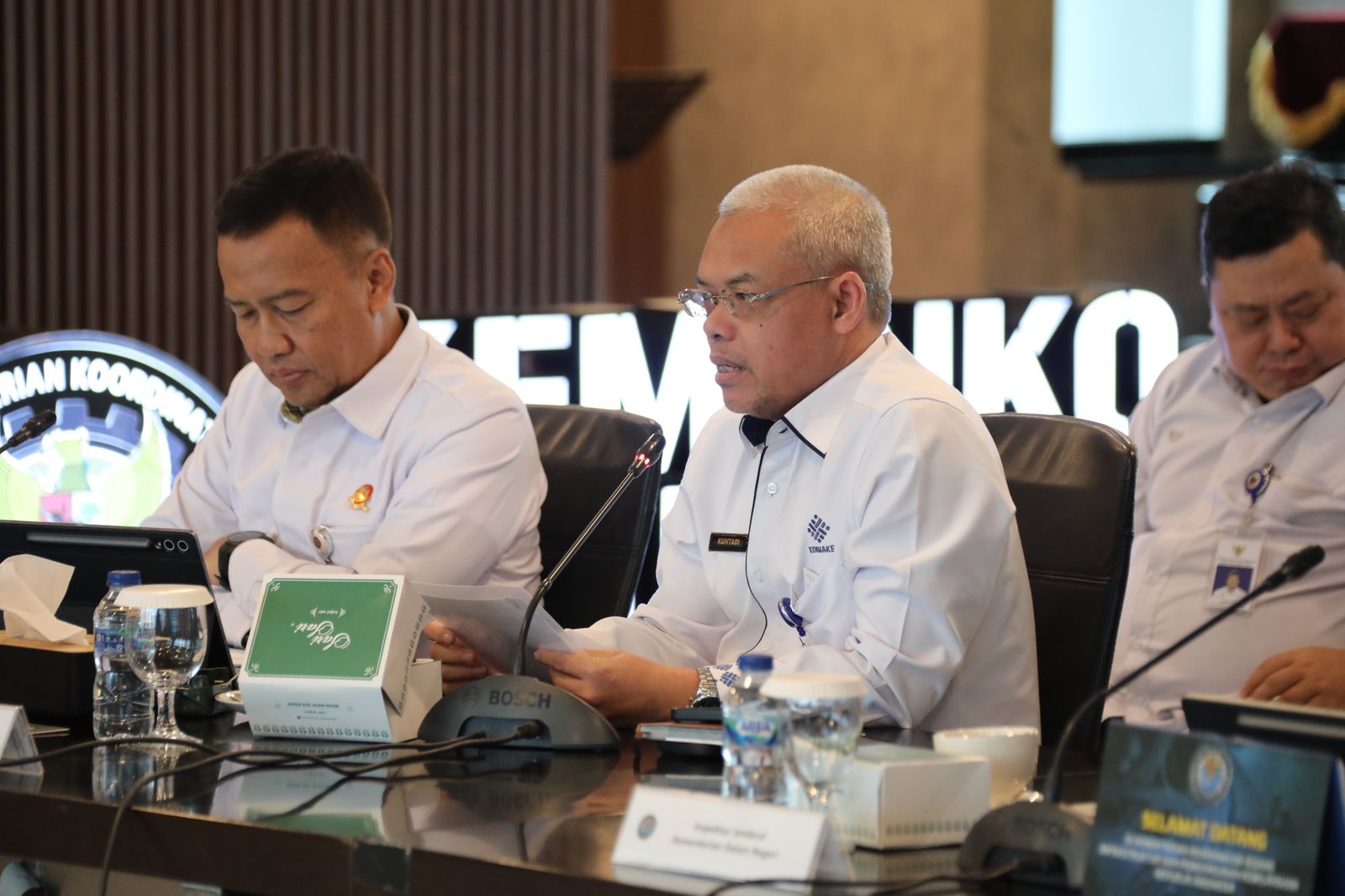 Matangkan Langkah Penanganan ODOL, Menko AHY: Keselamatan dan Kesejahteraan Pengemudi Jadi Prioritas