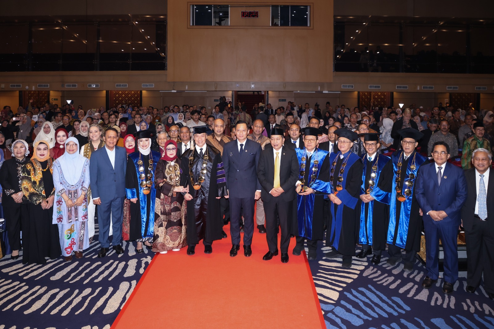 Berikan Orasi Kebangsaan di UAG, Menko AHY: SDM Unggul Kunci Menuju Indonesia Emas 2045