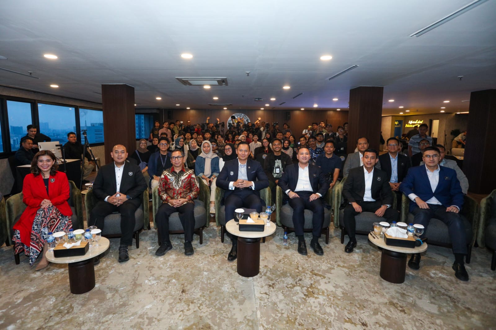 Paparkan Kinerja Setahun di Pemerintahan Presiden Prabowo, Menko AHY Perkuat Pembangunan Infrastruktur dan Sukseskan Swasembada