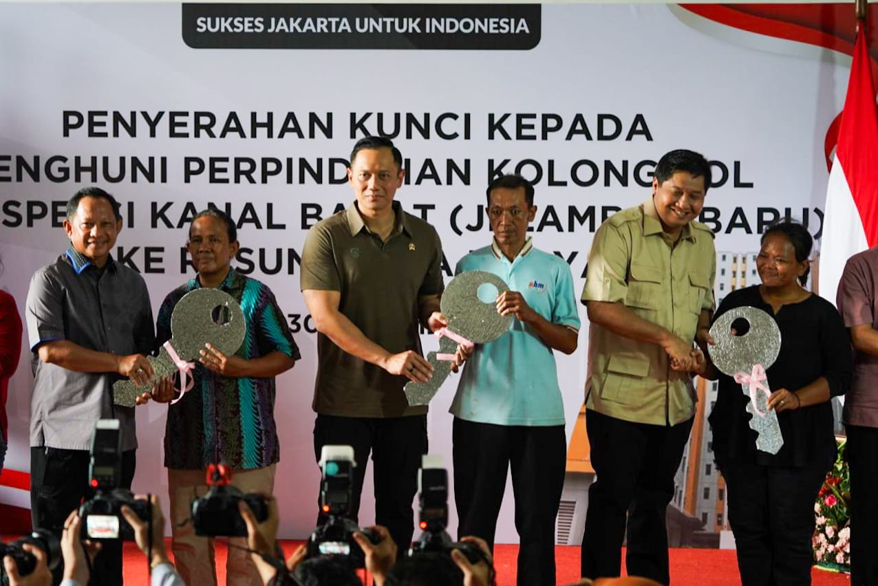 Menko AHY: Pemindahan Warga dari Kolong Jalan Tol ke Rusun Bukti Kehadiran Pemerintah