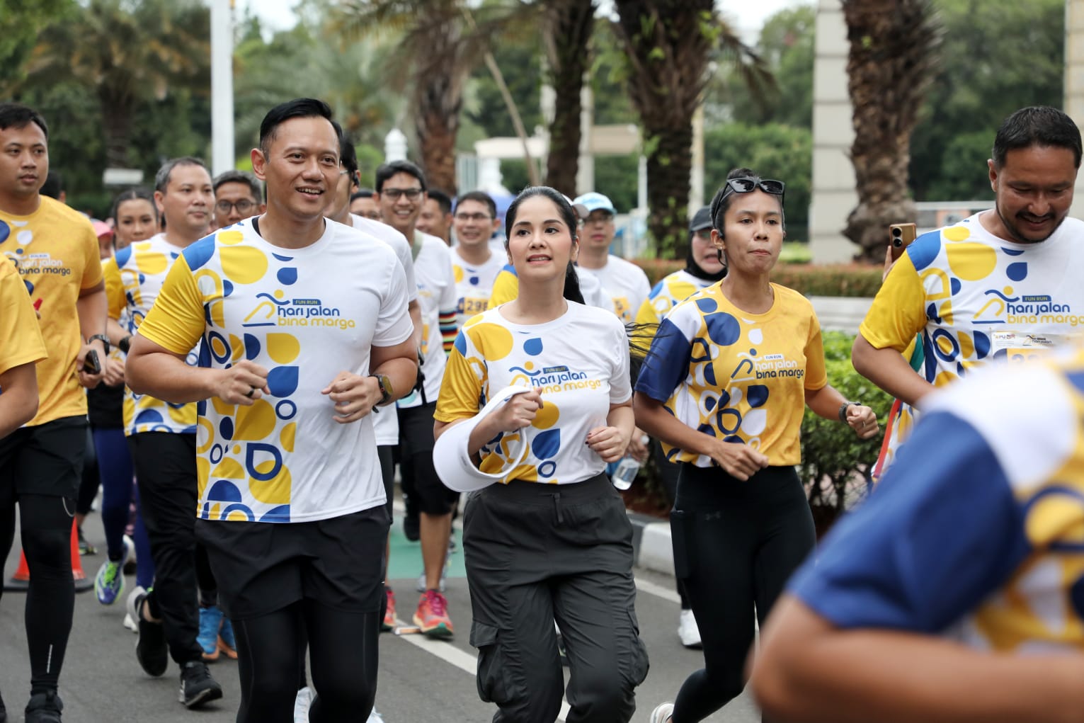 Lepas Peserta Fun Run Kementerian PU, Menko AHY Tekankan Pentingnya Infrastruktur Beri Dampak Langsung ke Masyarakat