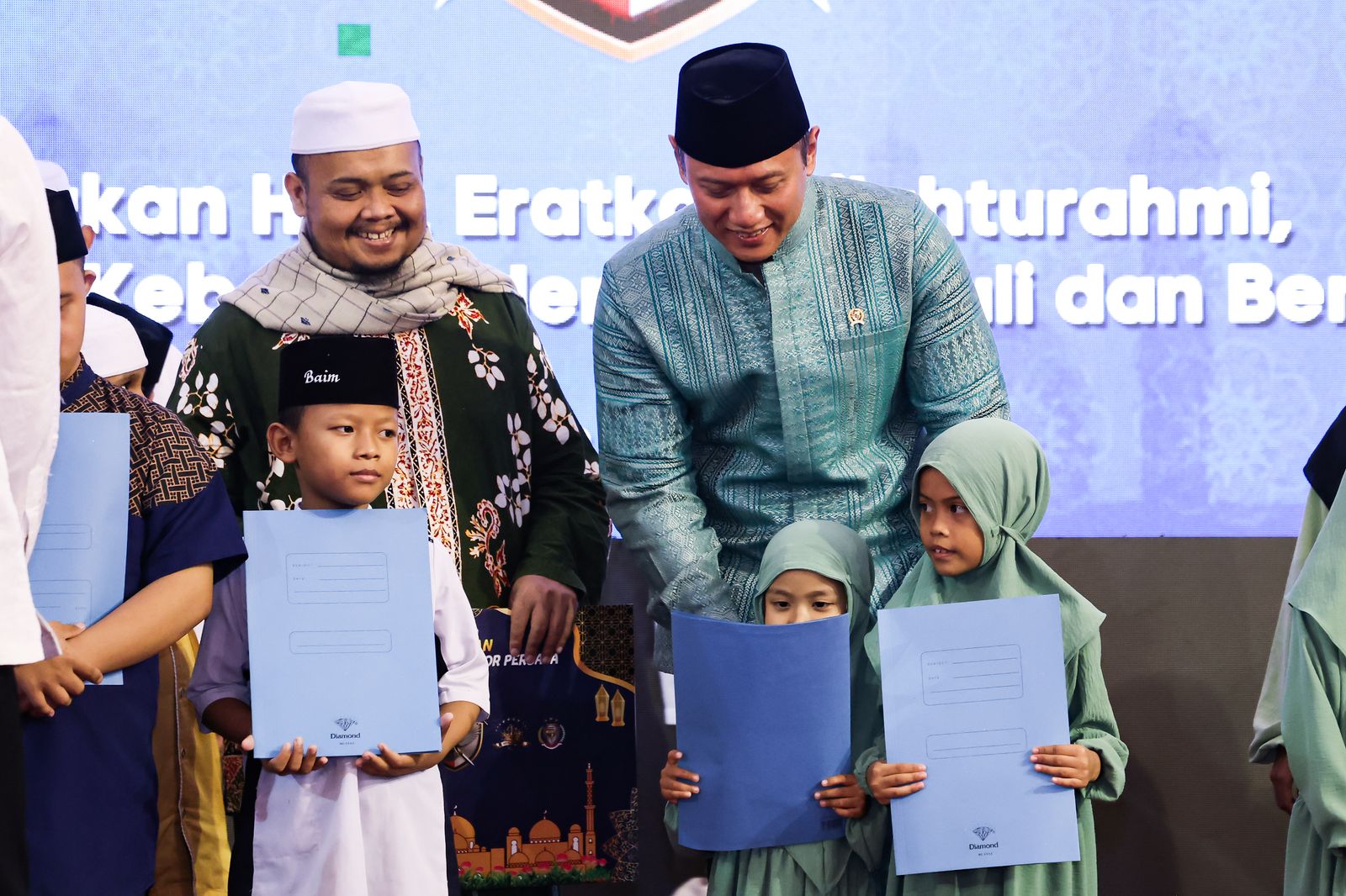 Pastikan Kesiapan Infrastruktur dan Transportasi Mudik Lebaran 2025, Menko AHY: Agar Perjalanan Masyarakat Aman, Lancar