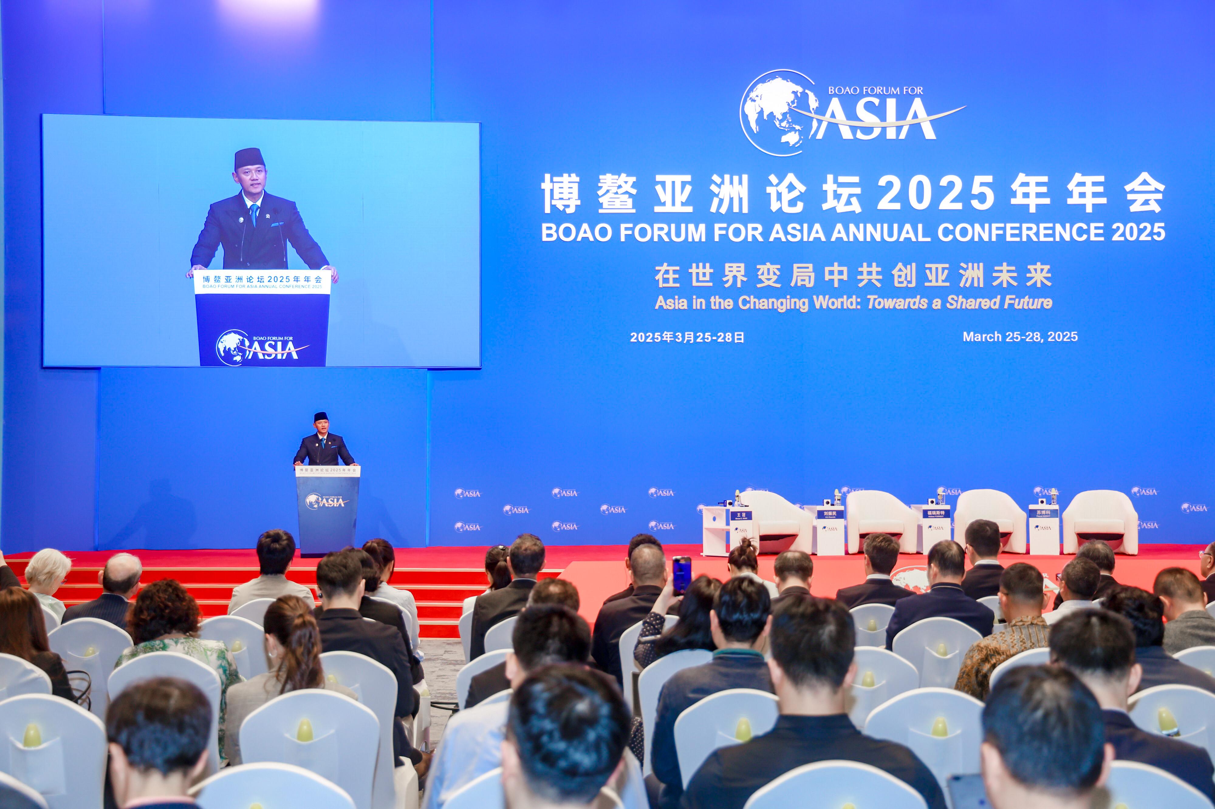 Pembicara Kunci di Boao Forum for Asia 2025, Menko AHY Ingatkan Pentingnya Kerja Sama Regional di Tiga Sektor, Konektivitas Infrastruktur Salah Satunya