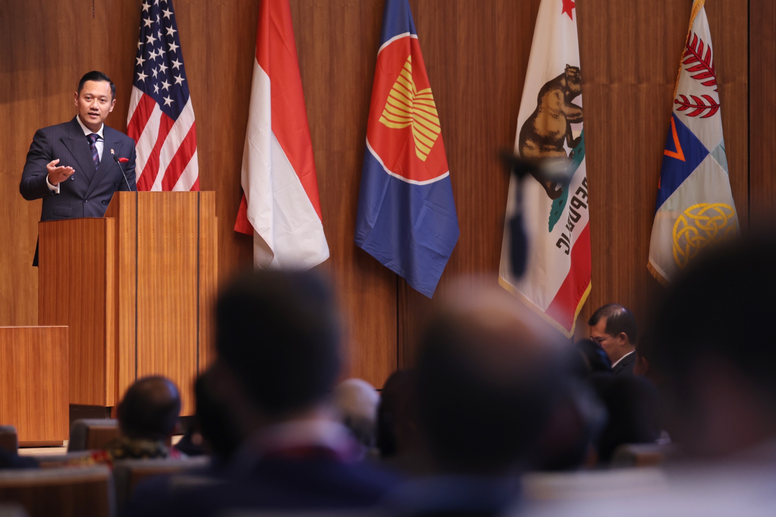 Sampaikan Keynote Speech di Stanford, Menko AHY: Indonesia Siap Membentuk Agenda Pembangunan Berkelanjutan dan Adil