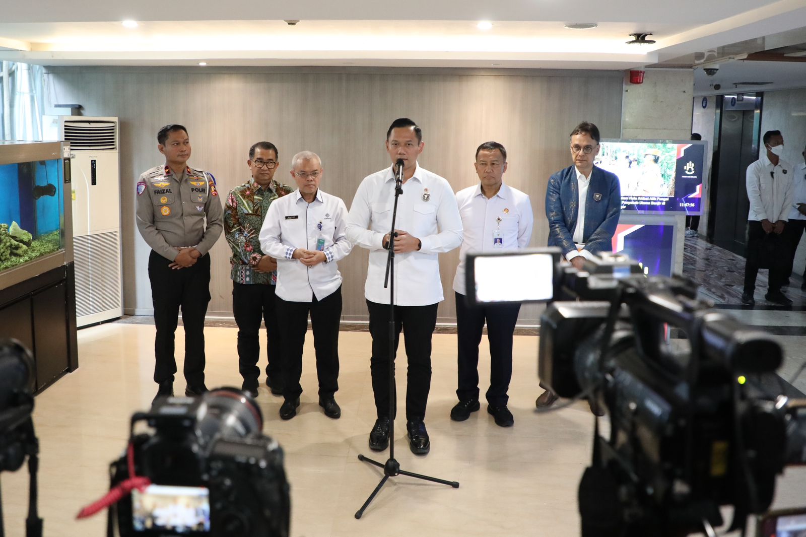 Matangkan Langkah Penanganan ODOL, Menko AHY: Keselamatan dan Kesejahteraan Pengemudi Jadi Prioritas