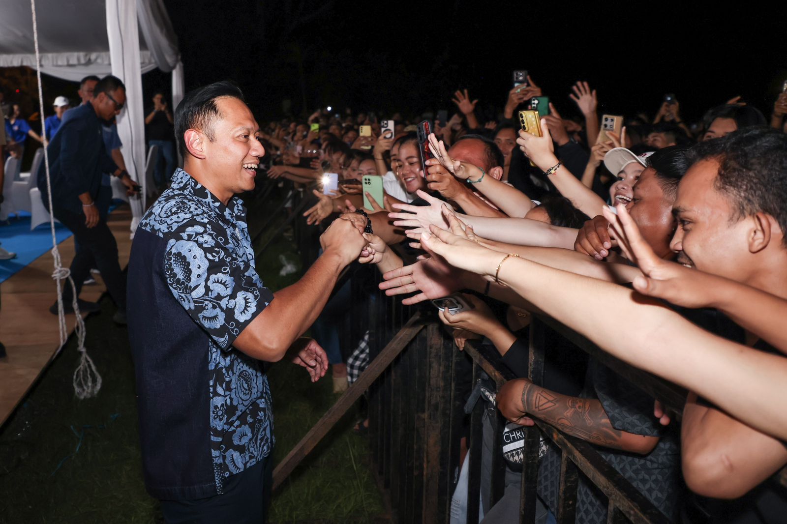 Hadiri Pesta Rakyat 2 di Manado, Menko AHY Dorong Kreativitas, Ekonomi Lokal, dan Pemerataan Pembangunan Kewilayahan