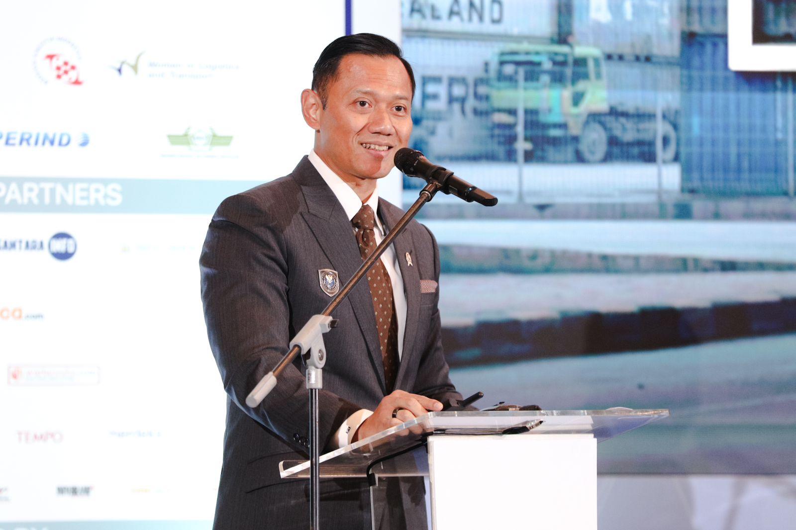 Malam Ini, Menko AHY Akan Menerima Nanyang Distinguished Alumni Award 2025, Penghargaan Tertinggi NTU