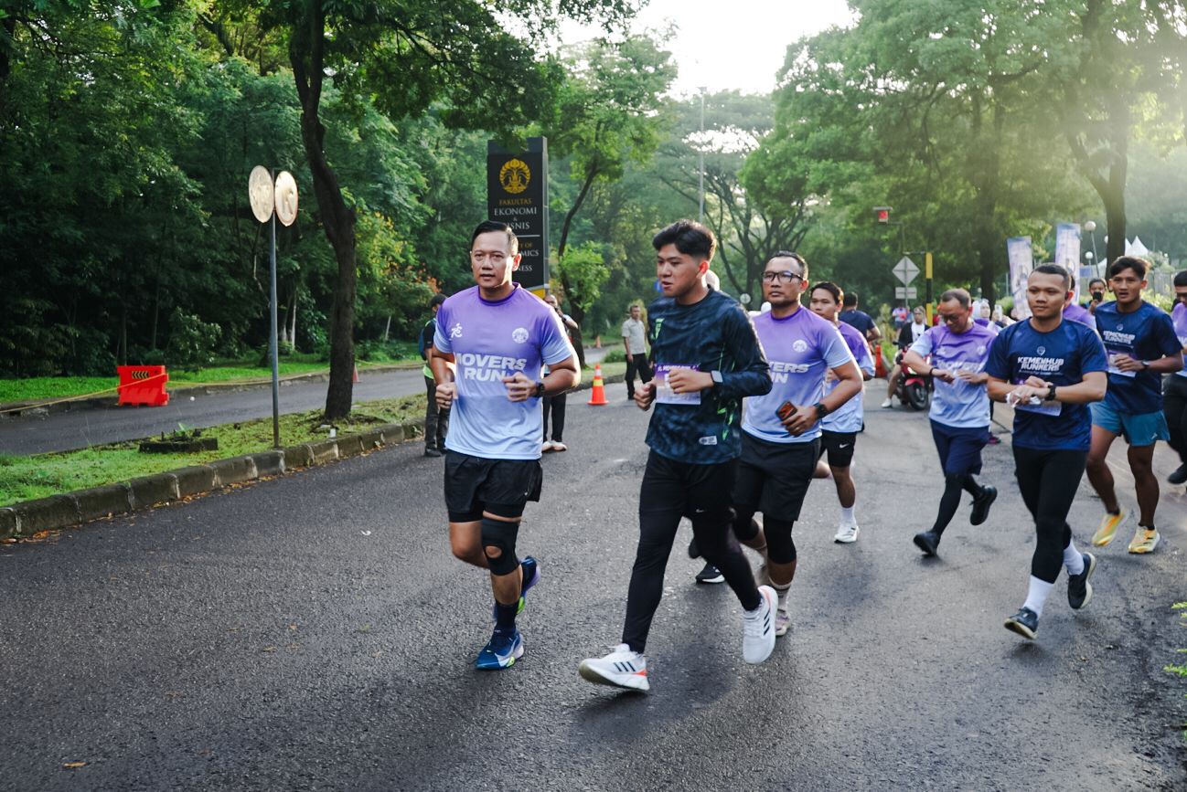 Di Movers On The Run 2025 FEB UI, Menko AHY Ajak Anak Muda Bersatu dan Berkontribusi untuk Indonesia