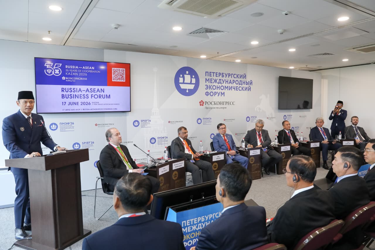 Di Rusia, Menko AHY Tegaskan Indonesia Siap Jadi Jembatan ASEAN–Eurasia dan Pemimpin Infrastruktur Hijau di Kawasan
