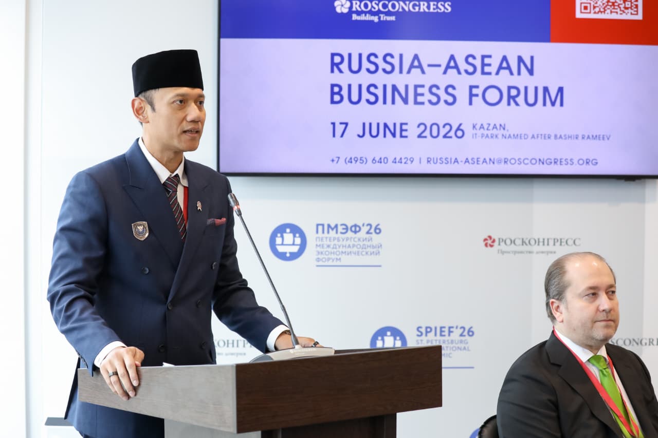 Dalam Forum Internasional di Rusia, Menko AHY Dorong Kerja Sama Indonesia-Rusia Yang Semakin Luas di Sektor Maritim dan Transportasi