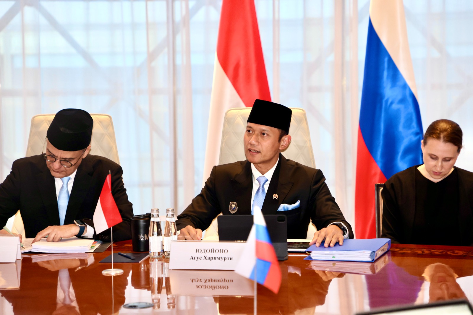 Pertemuan dengan Menteri Transportasi Federasi Rusia, Menko AHY Bahas Potensi Kerja Sama Strategis