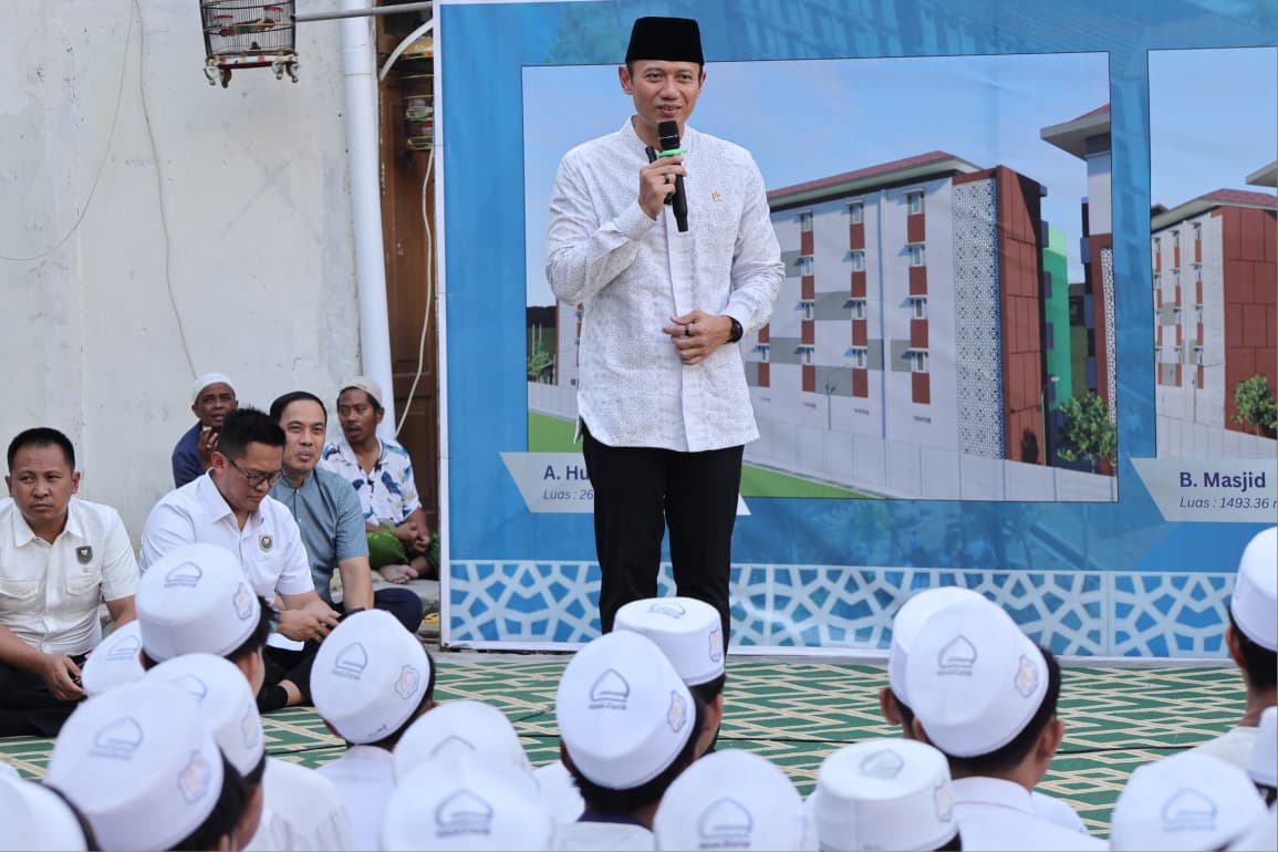Menko AHY: Santri Berhak Belajar dengan Tenang dan Bermartabat