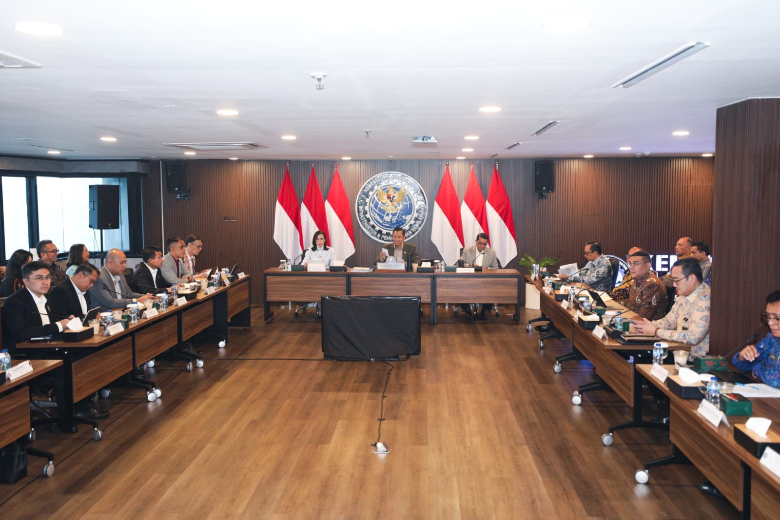 Menko AHY Pimpin Rakor Perkuat Tata Kelola Kebandarudaraan Nasional untuk Dongkrak Pariwisata dan Pertumbuhan Ekonomi
