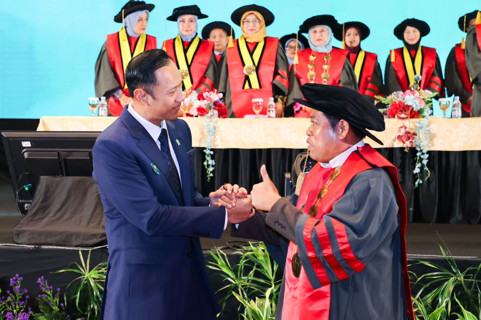 Beri Orasi Ilmiah di Wisuda Bakti Mulya 400, Menko AHY Tekankan Pentingnya SDM Unggul dan Tangguh