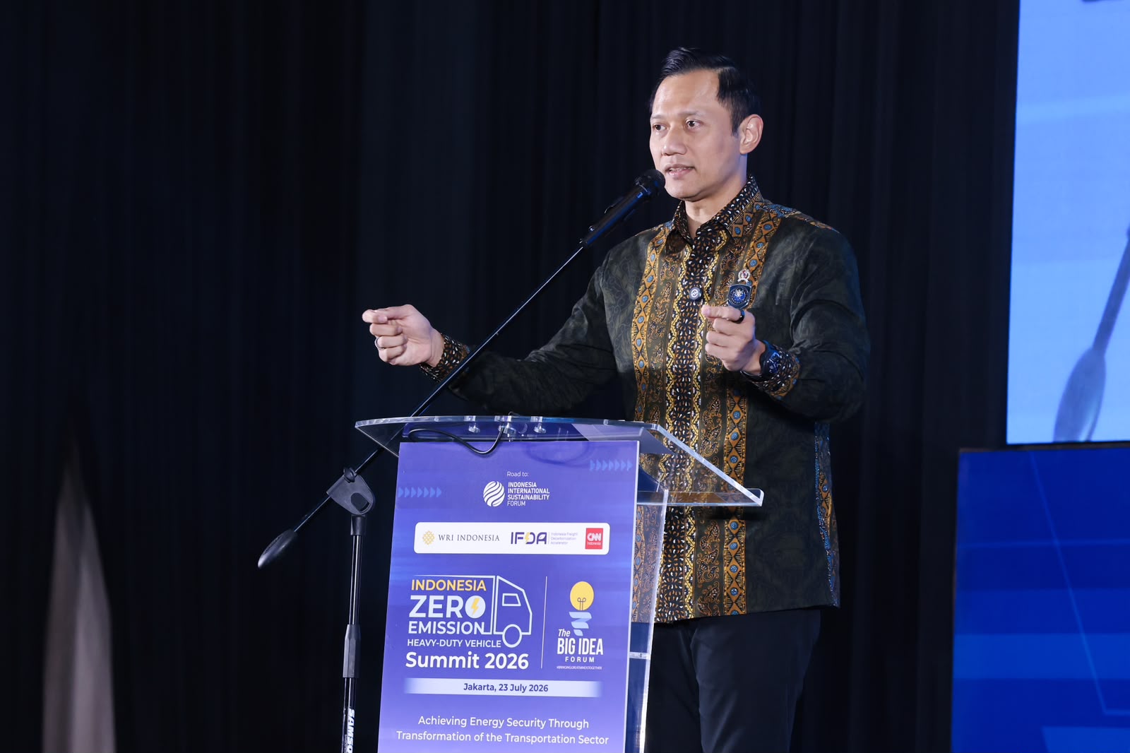 Menko AHY: Dekarbonisasi Transportasi Bukan Sekadar Kurangi Emisi, Melainkan untuk Masa Depan Generasi Indonesia