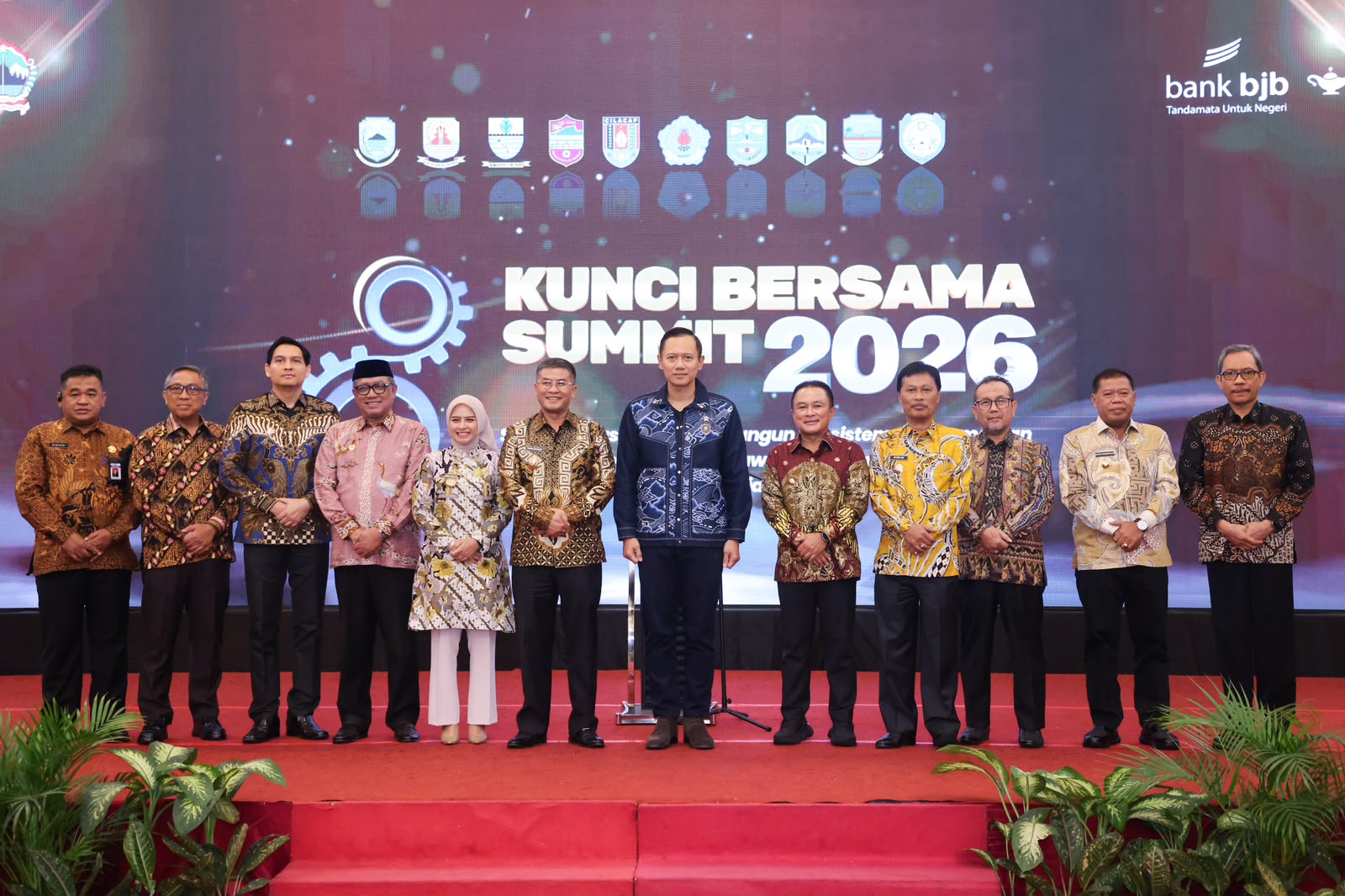 Percepat Pertumbuhan Ekonomi Jabar-Jateng, Menko AHY Dorong Kunci Bersama Jadi Model Pengembangan Kawasan Berbasis Aglomerasi Polisentris