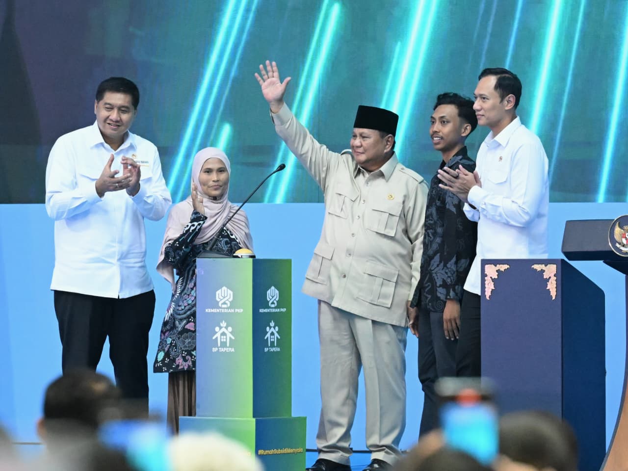 Akad Massal 62.000 KPR Subsidi di Batang, Menko AHY: Bukan Sekadar Membangun Rumah, Melainkan Membangun Harapan