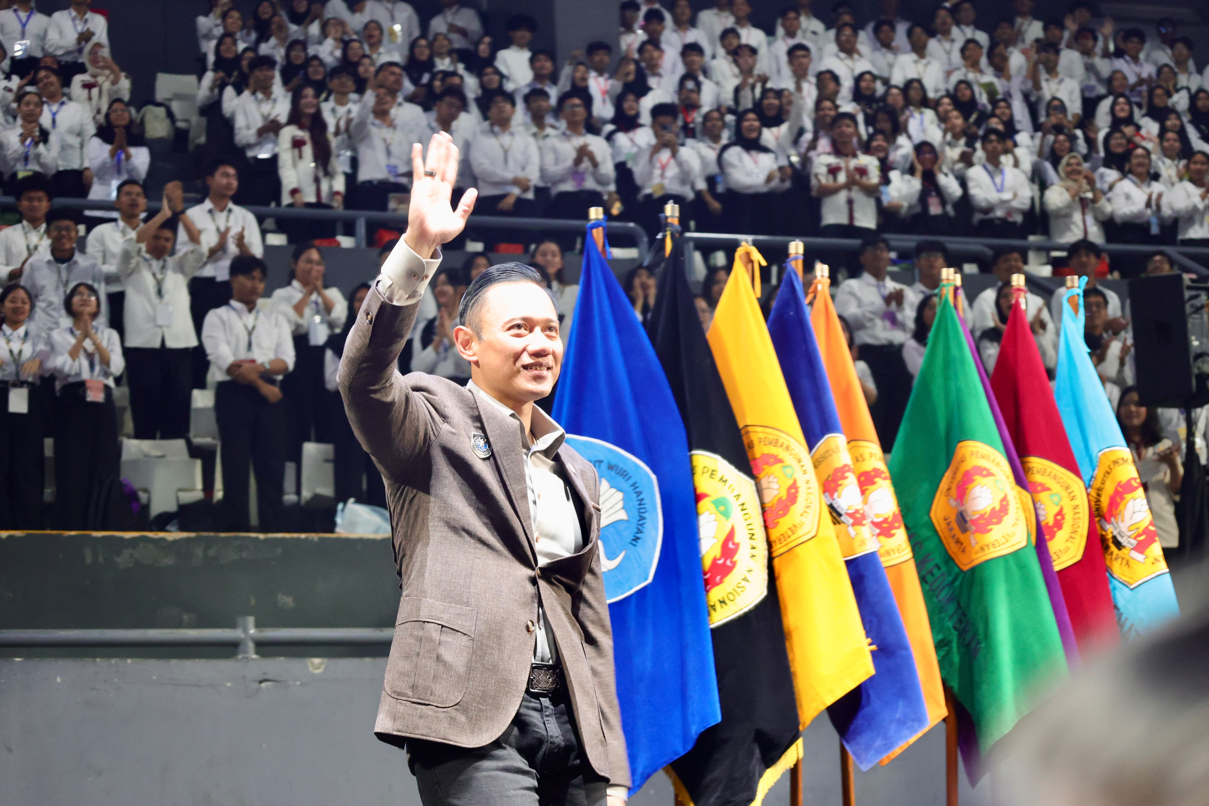 Menko AHY Bekali Mahasiswa Baru UPNVJ Lima Karakter Generasi Masa Depan